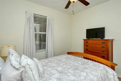 905 Fairway Cove Lane Bradenton FL 34212