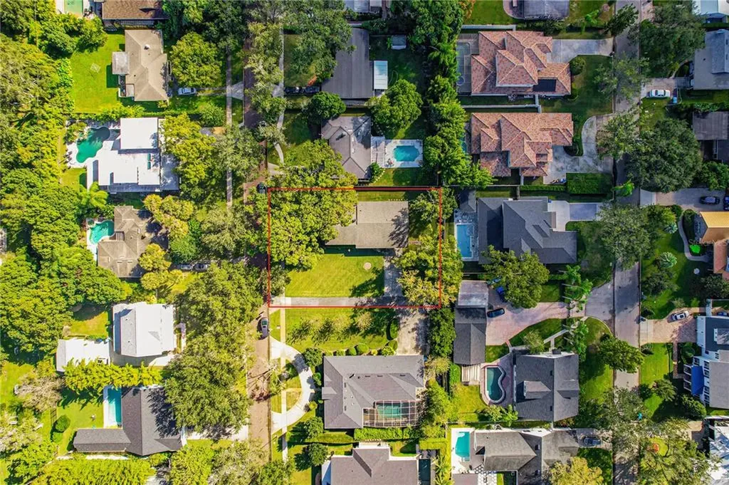 1658 Hibiscus Avenue Winter Park FL 32789