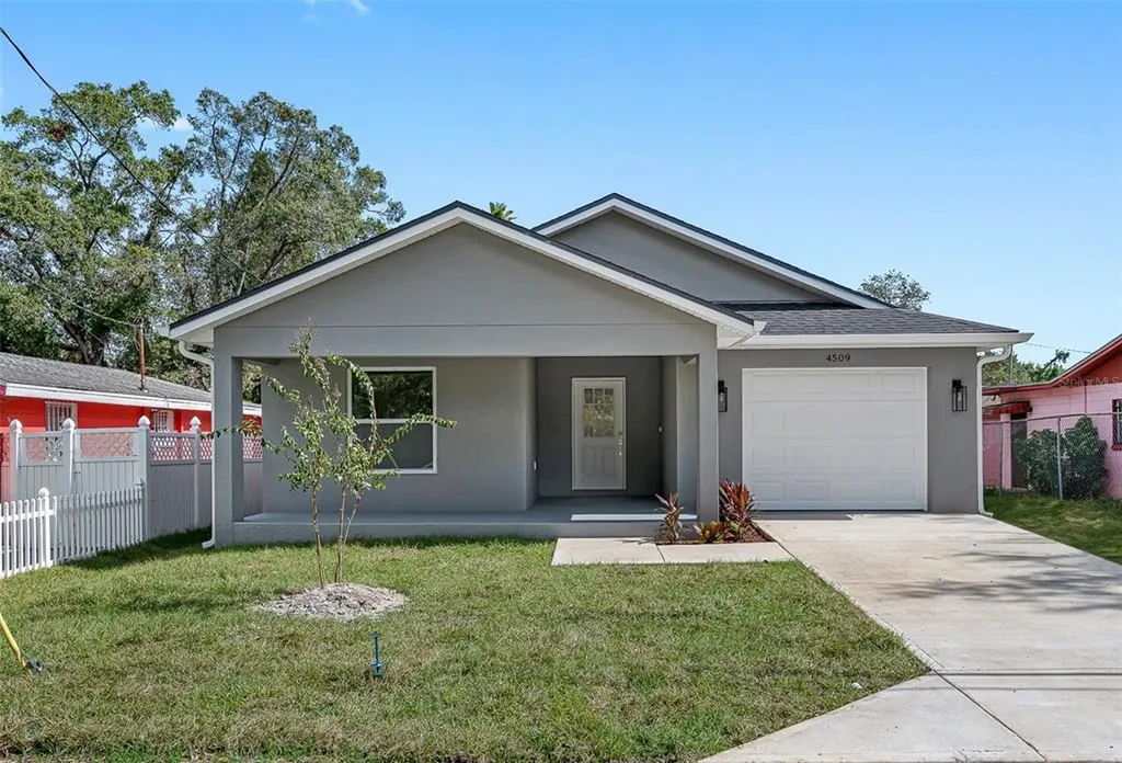4509 Webster Street Tampa FL 33610