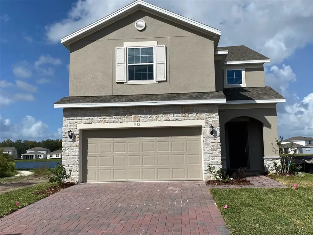 1332 Regal King Drive Kissimmee FL 34746