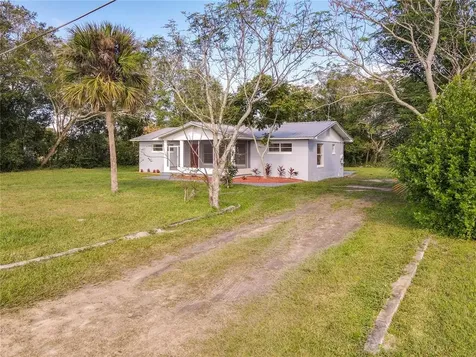 230 Roberts Street Umatilla FL 32784