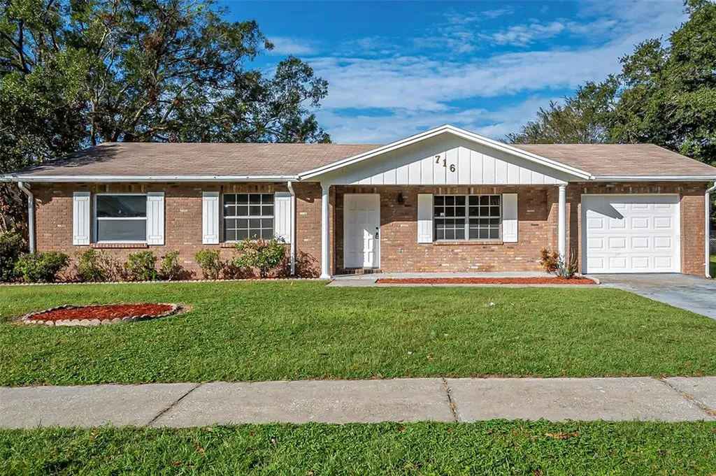 716 Hemlock Lane Lakeland FL 33810