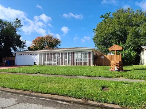 6404 Golden Drive Tampa FL 33634