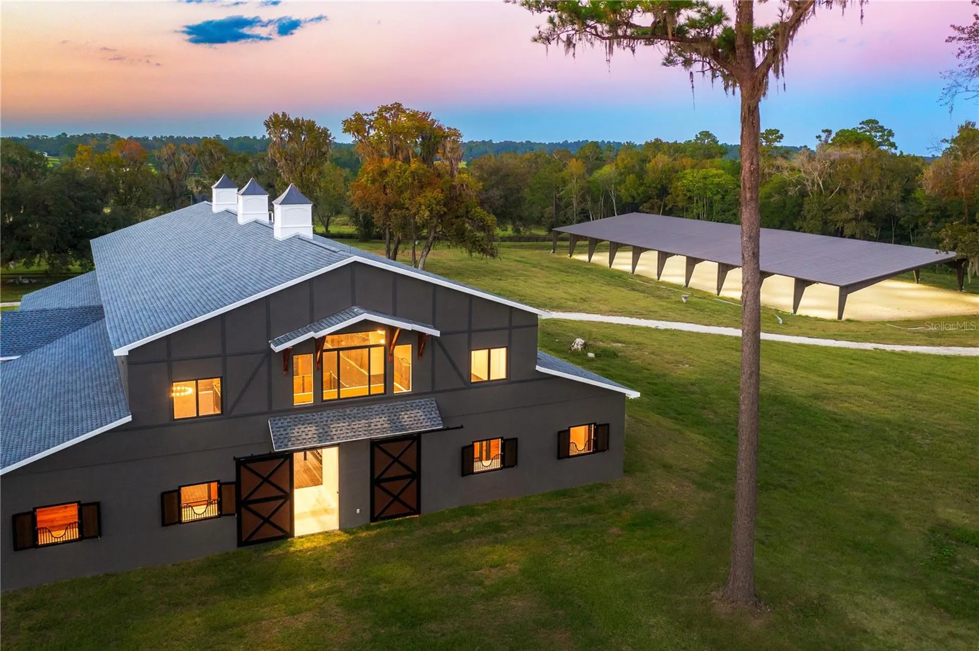 Reddick FL, 13703 NW Highway 225a