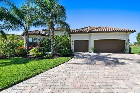 13827 Swiftwater Way Bradenton FL 34211