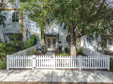 447 13th Avenue N St Petersburg FL 33701