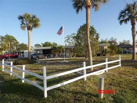 105 Selma Avenue Englewood FL 34223