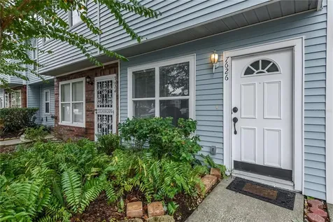 7626 Colonial Court Tampa FL 33615