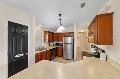 12293 SE 101st Avenue Belleview FL 34420