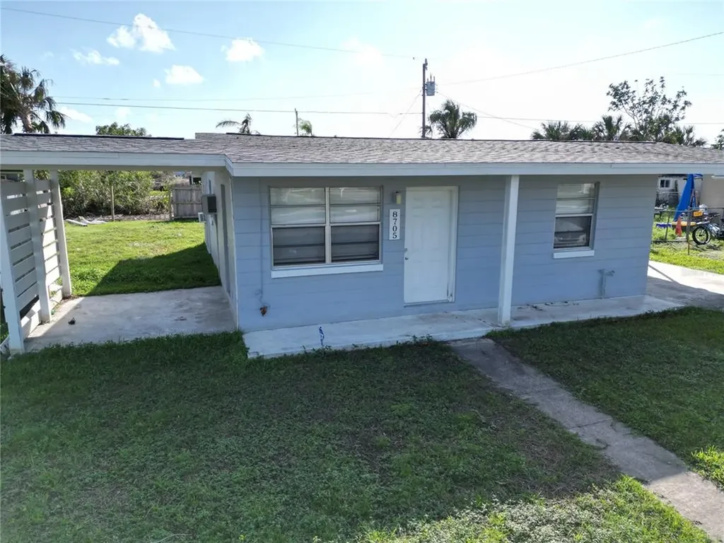8705 Cristobal Avenue North Port FL 34287