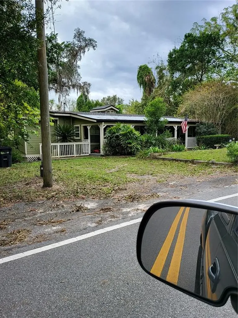 175 Lake Geneva Road Geneva FL 32732