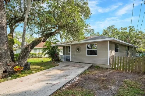 1646 32nd Street Sarasota FL 34234