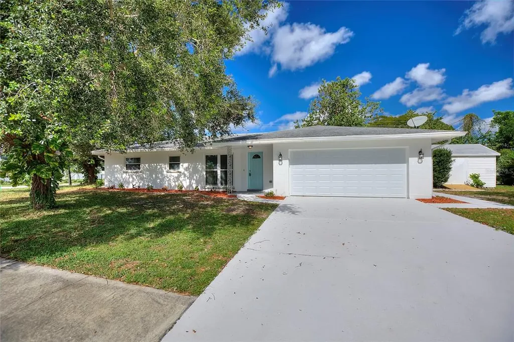 3110 21st Avenue W Bradenton FL 34205