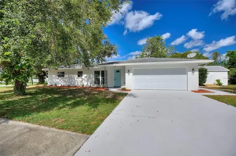 3110 21st Avenue W Bradenton FL 34205