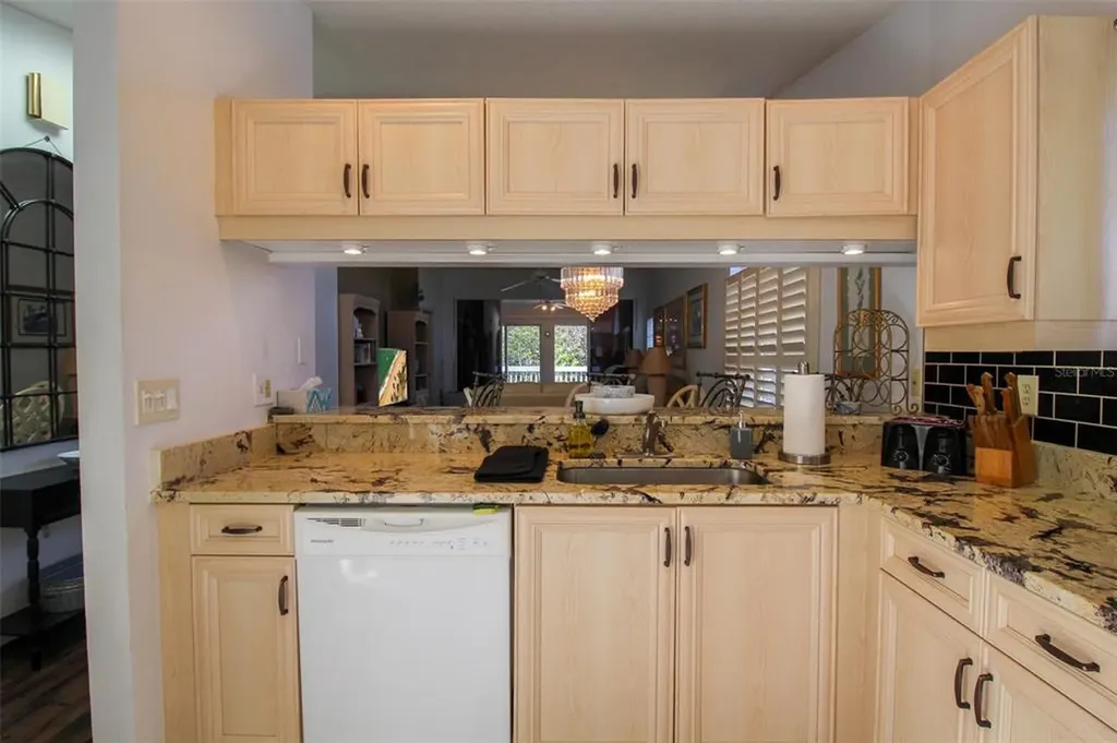 502 Sanderling Circle Bradenton FL 34209