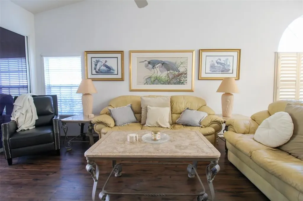 502 Sanderling Circle Bradenton FL 34209