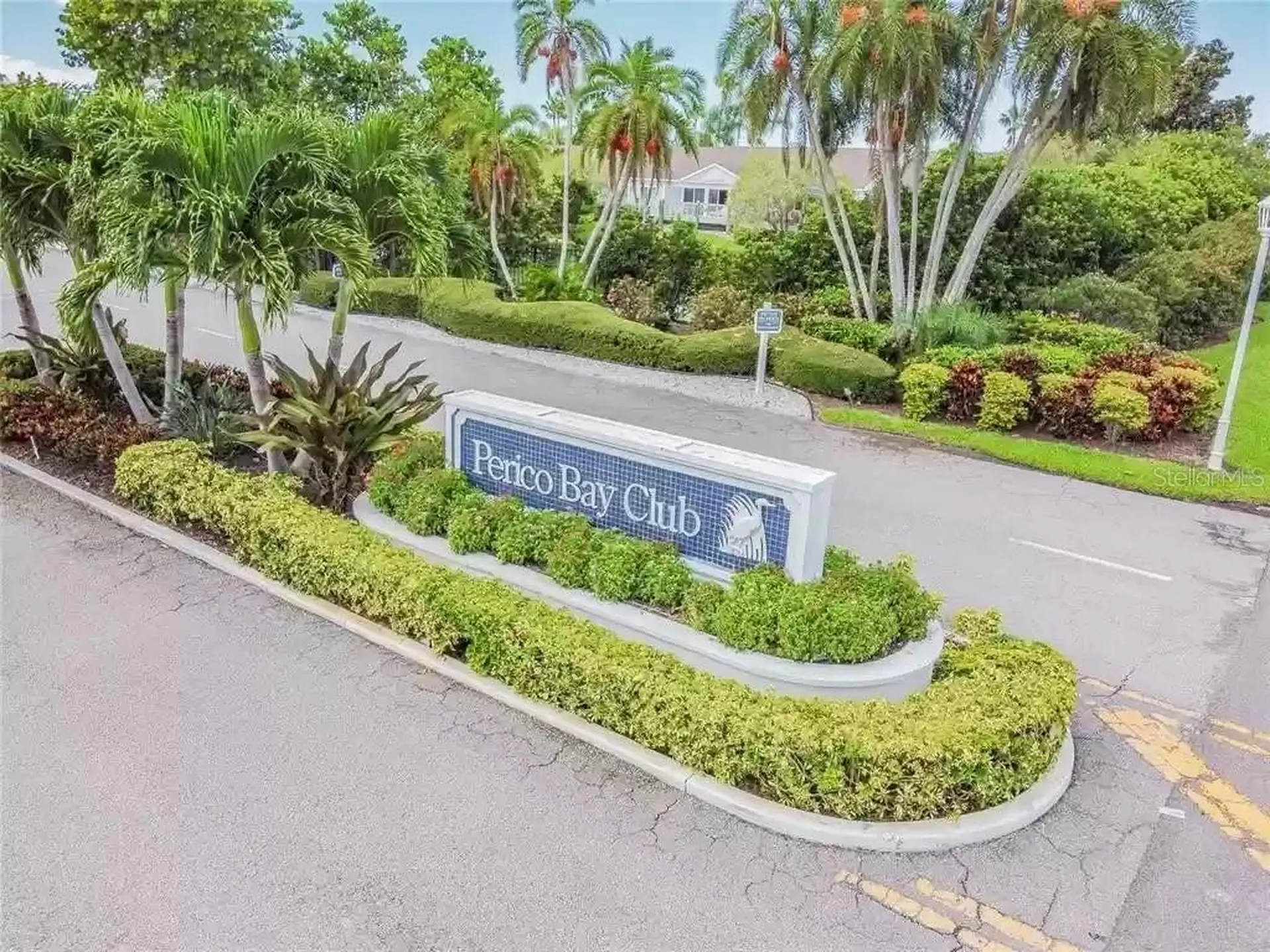 502 Sanderling Circle Bradenton FL 34209