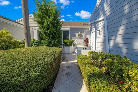 502 Sanderling Circle Bradenton FL 34209