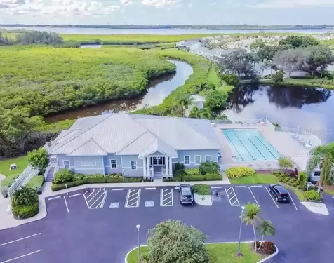 502 Sanderling Circle Bradenton FL 34209