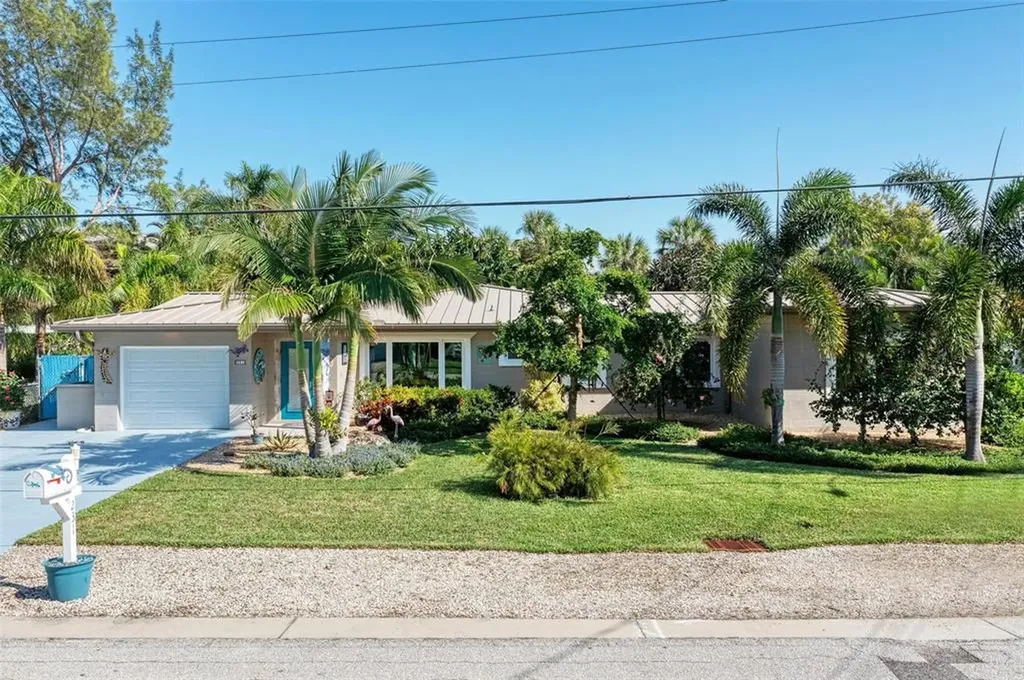 231 85th Street Holmes Beach FL 34217