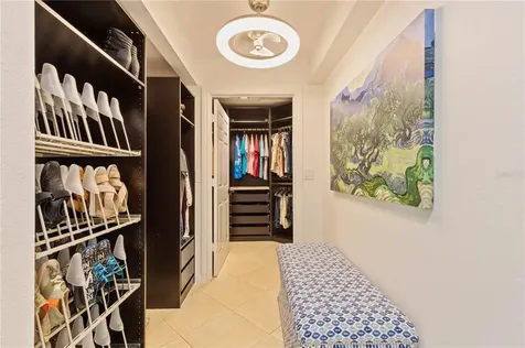 6080 Ravenwood Drive Sarasota FL 34243