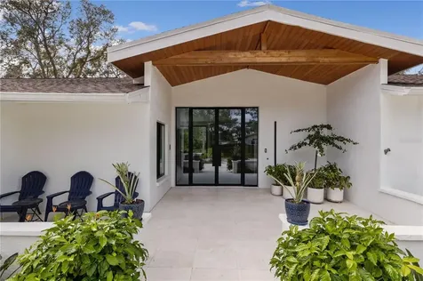 6080 Ravenwood Drive Sarasota FL 34243