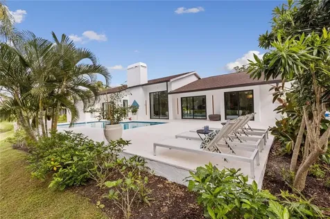 6080 Ravenwood Drive Sarasota FL 34243