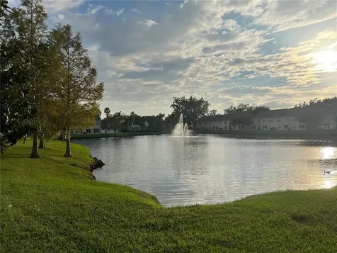2710 Club Cortile Circle Kissimmee FL 34746