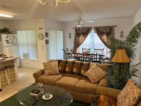 2710 Club Cortile Circle Kissimmee FL 34746