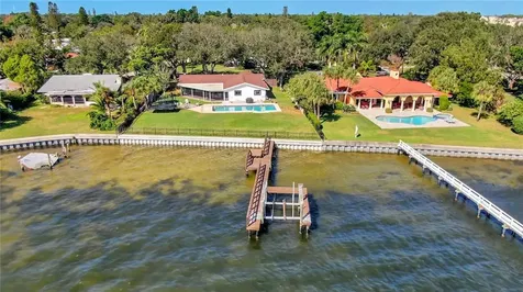 5820 Bahama Shores Drive S St Petersburg FL 33705