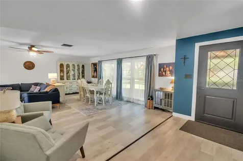 5820 Bahama Shores Drive S St Petersburg FL 33705