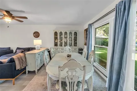 5820 Bahama Shores Drive S St Petersburg FL 33705
