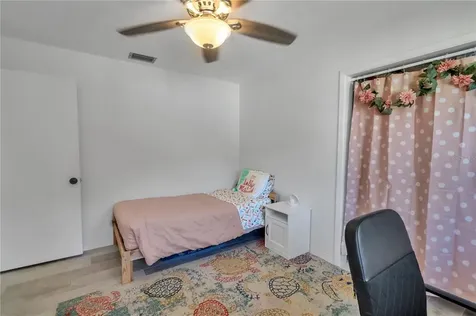 5820 Bahama Shores Drive S St Petersburg FL 33705