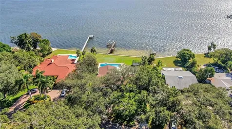 5820 Bahama Shores Drive S St Petersburg FL 33705