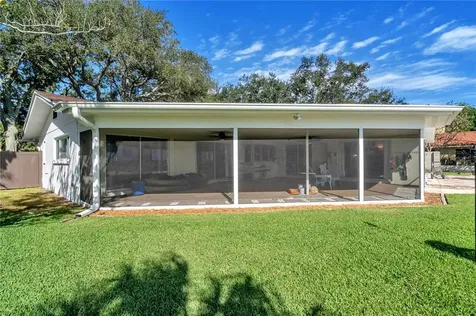 5820 Bahama Shores Drive S St Petersburg FL 33705