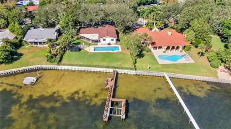 5820 Bahama Shores Drive S St Petersburg FL 33705