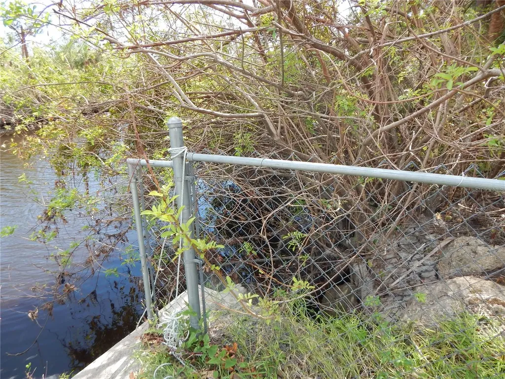 1292 Eppinger Drive Port Charlotte FL 33953