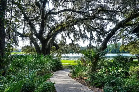 14247 Natures Reserve Drive Lithia FL 33547