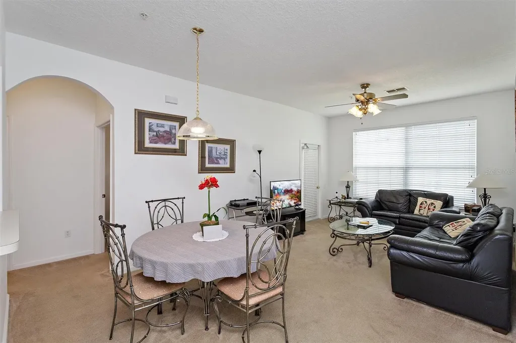 2307 Silver Palm Drive Kissimmee FL 34747