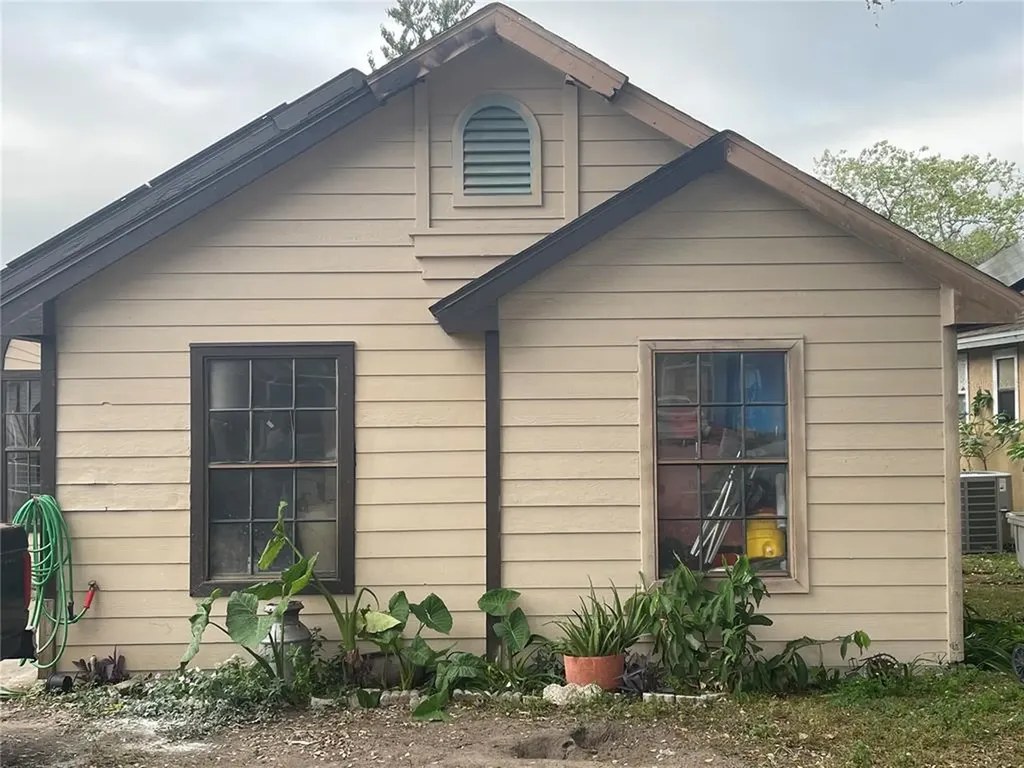 585 Swallow Court Apopka FL 32712