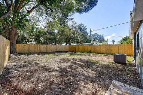 7528 37th Avenue N St Petersburg FL 33710