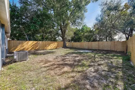 7528 37th Avenue N St Petersburg FL 33710
