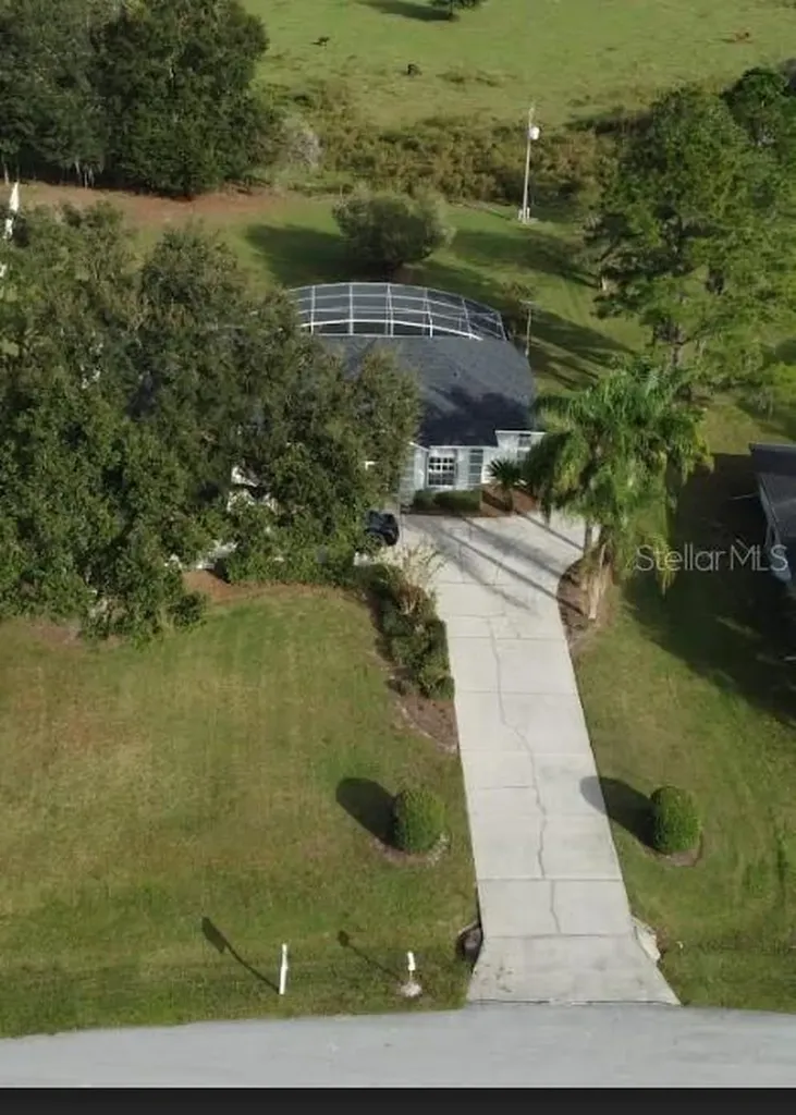 8801 Viking Lane Lakeland FL 33809
