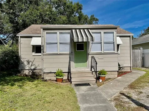 3611 4th Avenue N St Petersburg FL 33713
