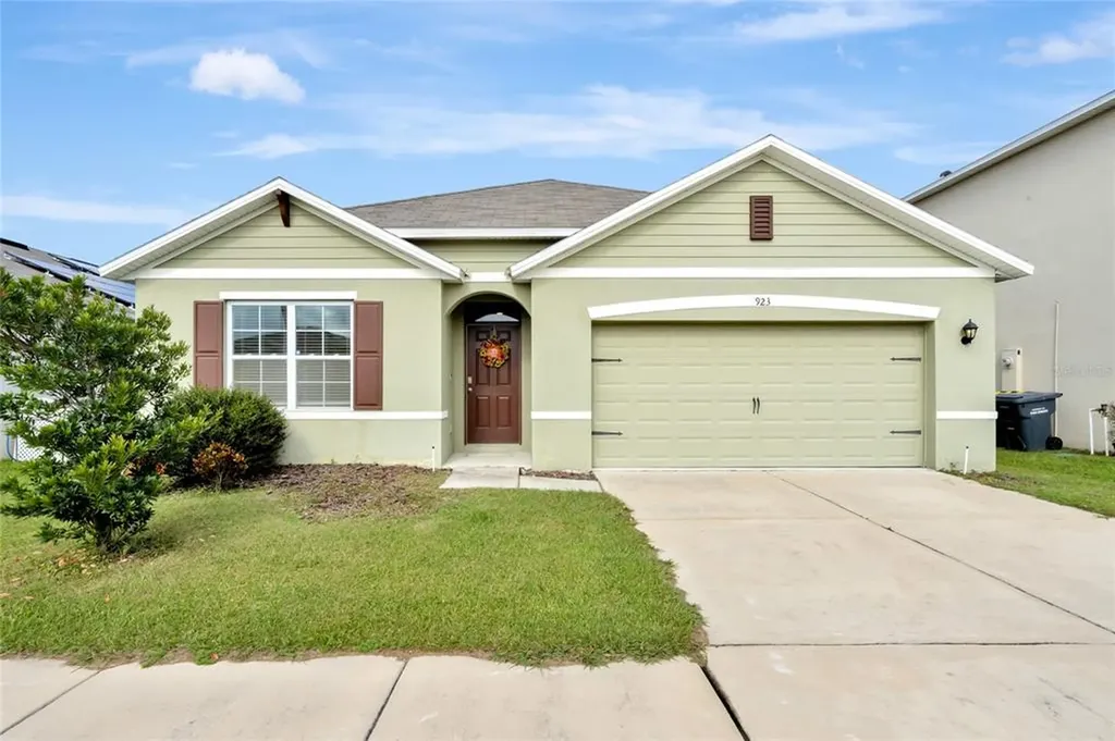 923 Waterville Drive Auburndale FL 33823