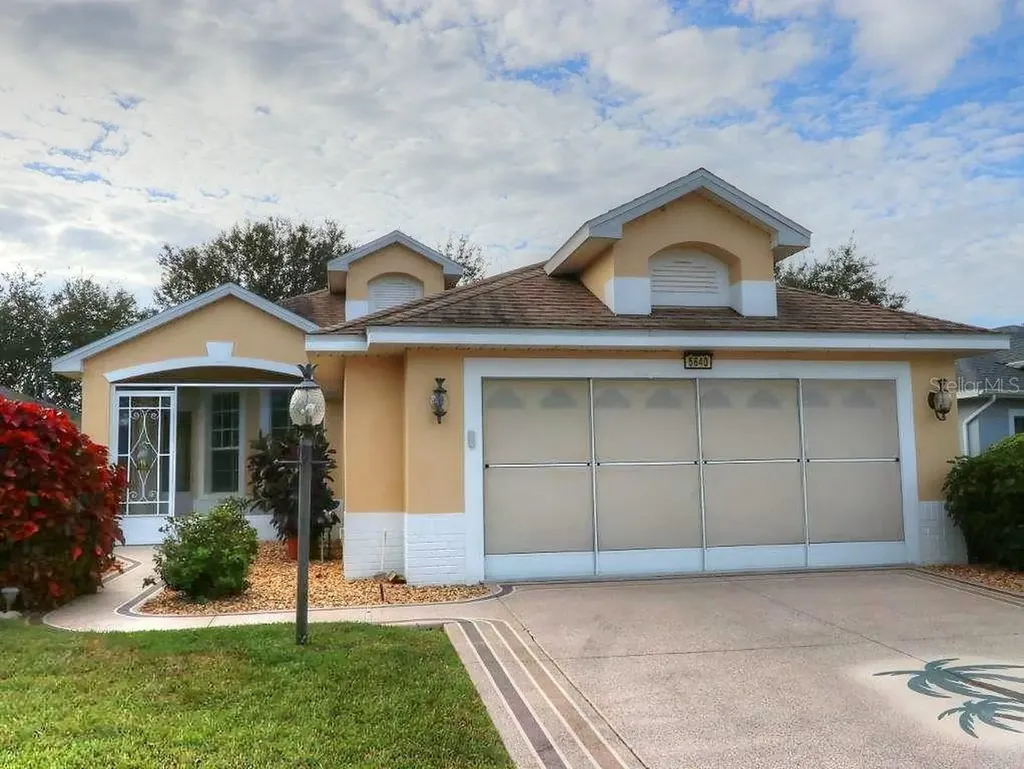 5640 Sir Churchill Drive Leesburg FL 34748