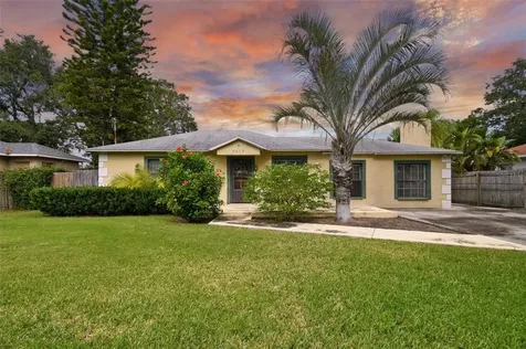 4419 W Bay Villa Avenue Tampa FL 33611