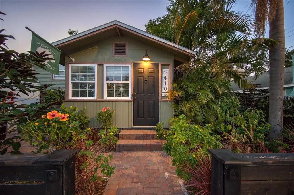410 24th Street N St Petersburg FL 33713