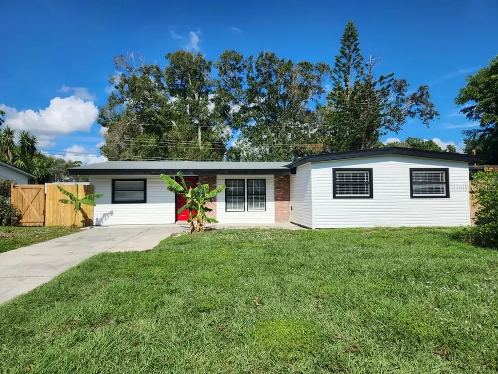 2434 2nd Street SW Vero Beach FL 32962