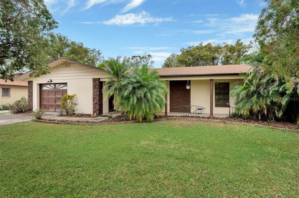 899 15th Street SW Winter Haven FL 33880